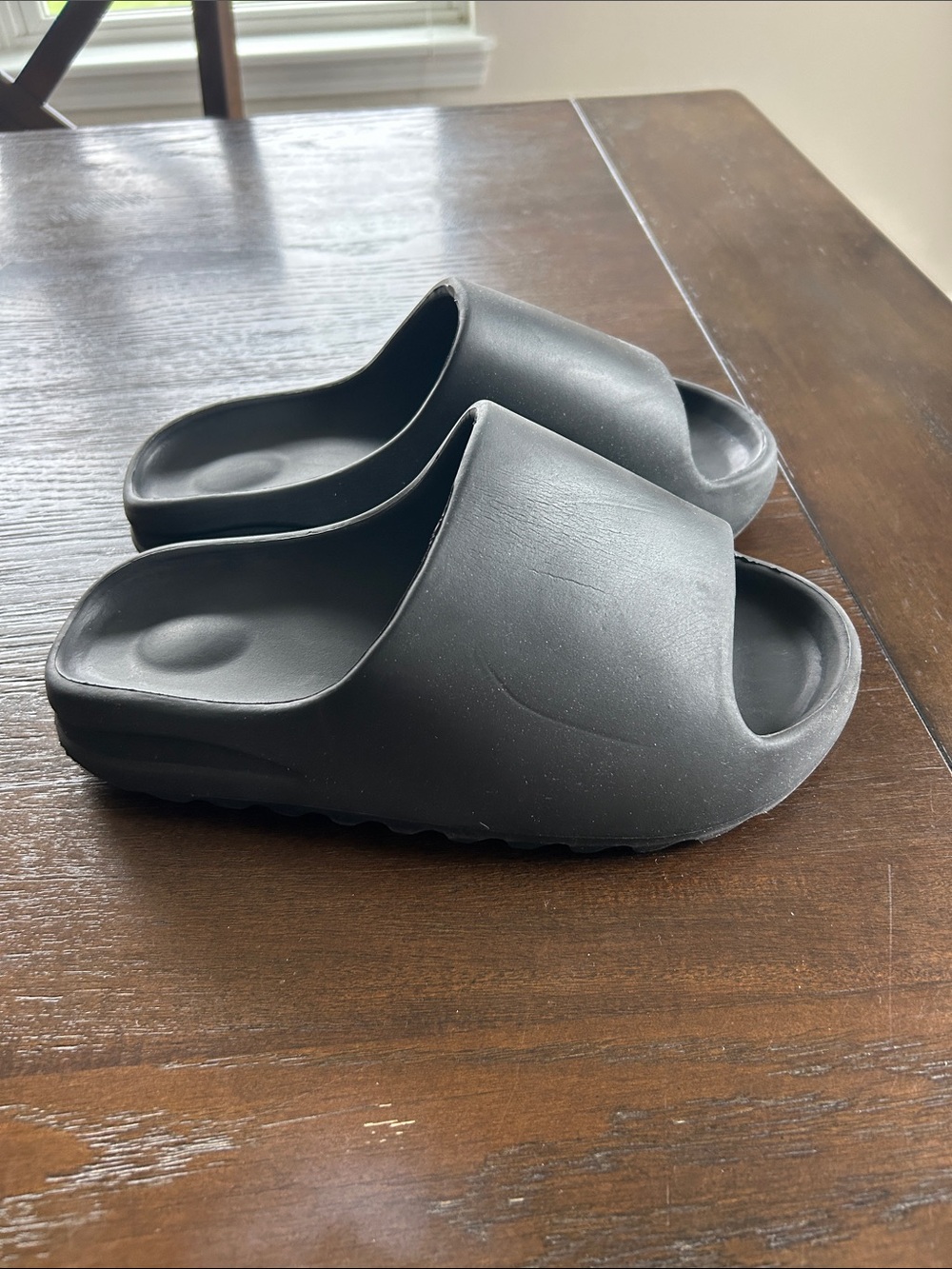Comfy slides